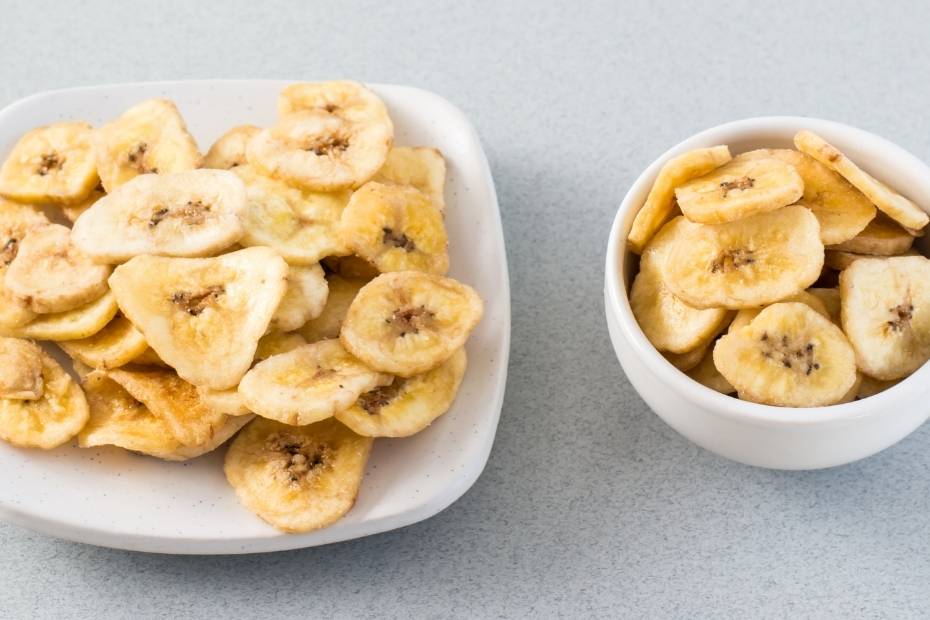 baked banana chips